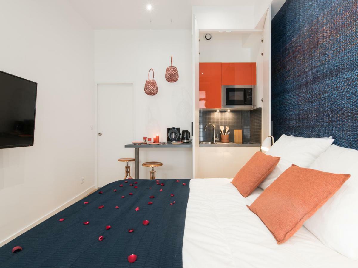 Luxury Studio & Spa-Lyon Centre ภายนอก รูปภาพ