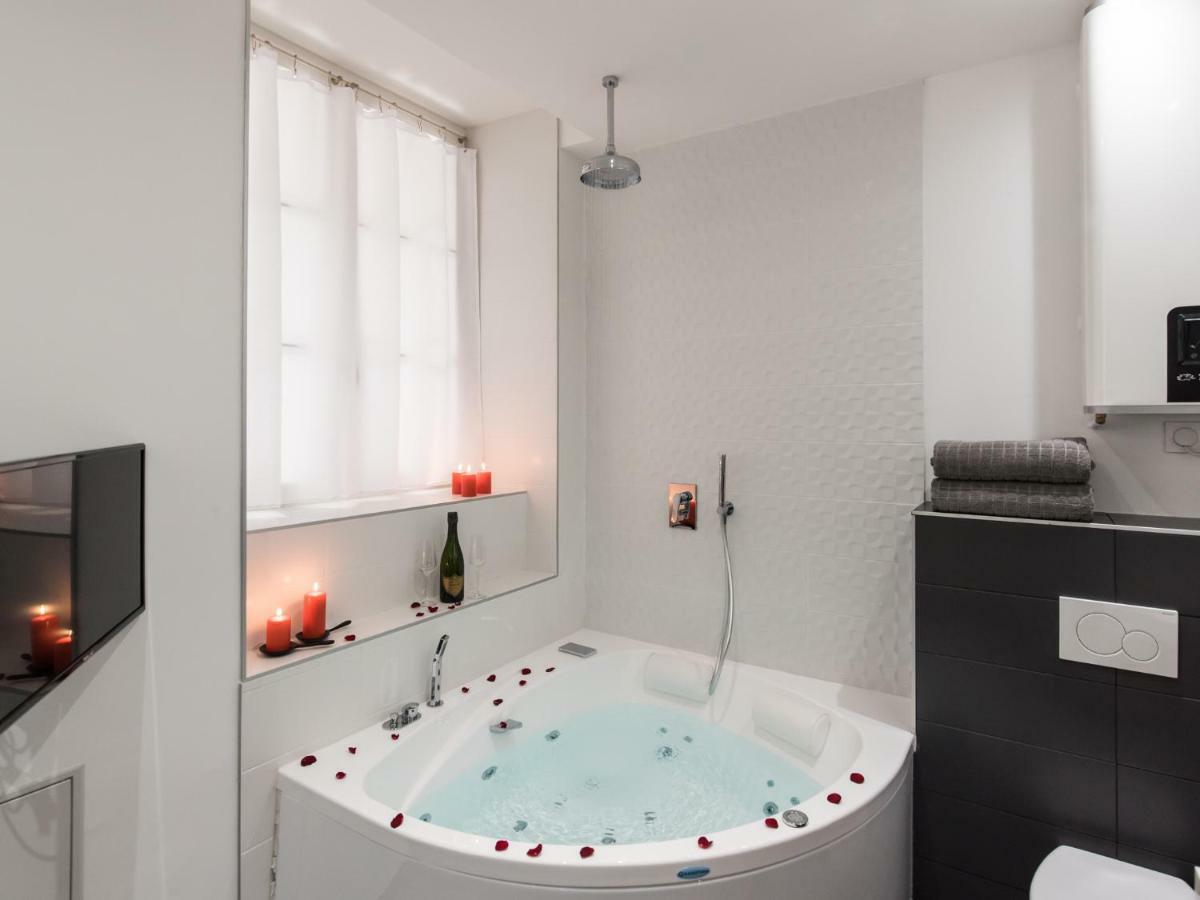 Luxury Studio & Spa-Lyon Centre ภายนอก รูปภาพ